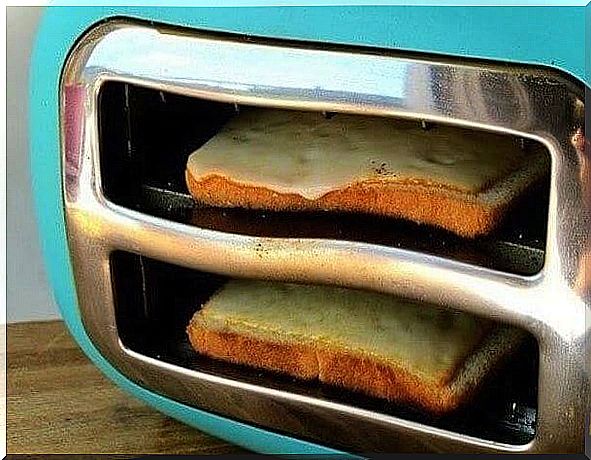 Toaster-flip