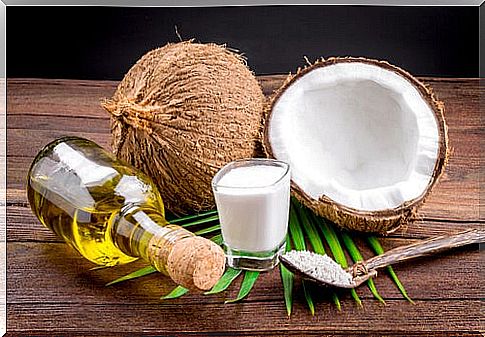 coconut-oil-and-milk