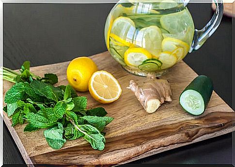 Detox and cleanse diet with lemon, ginger and cucumber