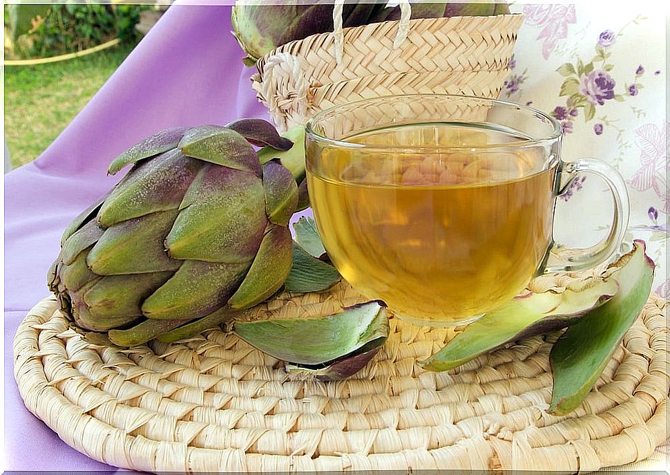 How to make artichoke and horsetail tea